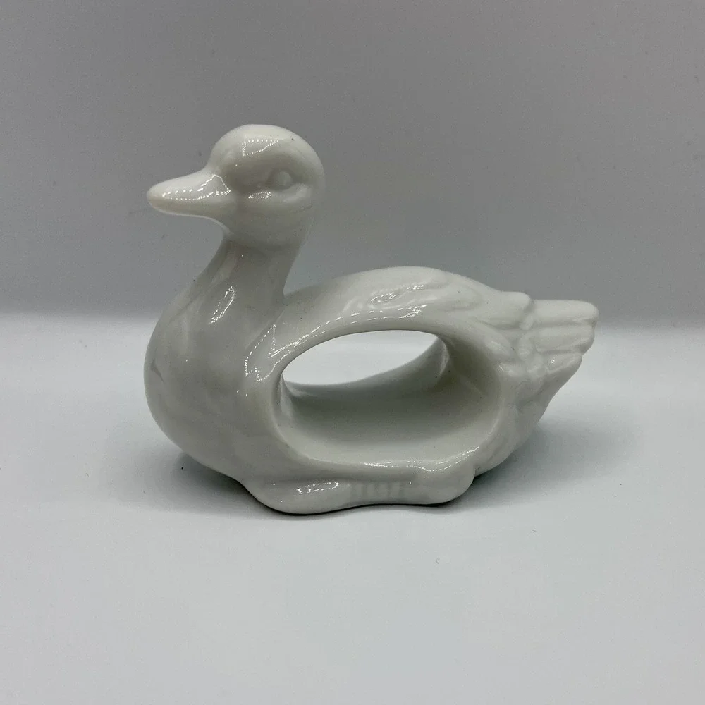 Vintage Japanese White Ceramic Napkin Rings Holders Set Of 4 Cow Pig Duck Rabbit